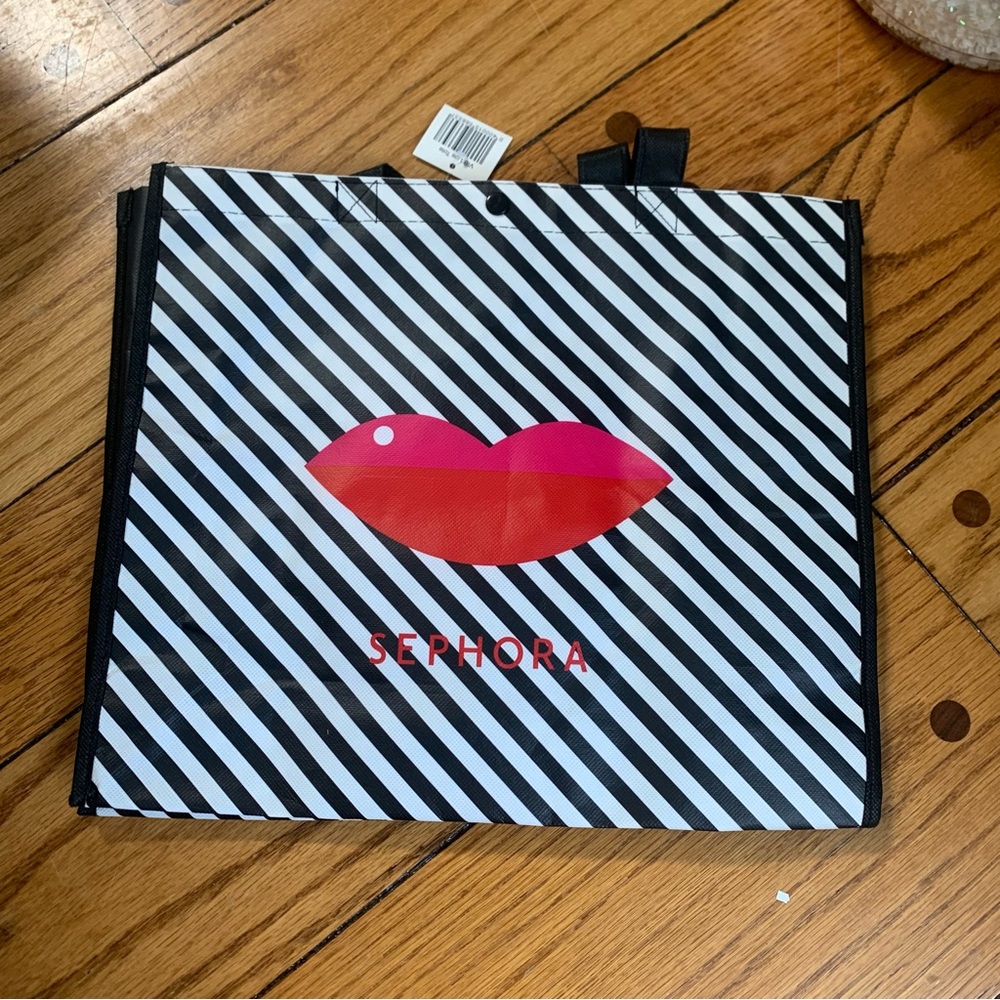 Sephora VIB Red Lips Black and White Striped Reusable Shopping Tote Bag NWT